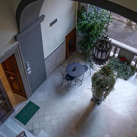 Bed and Breakfast Dimora Donna Elena Nápoles Exterior foto