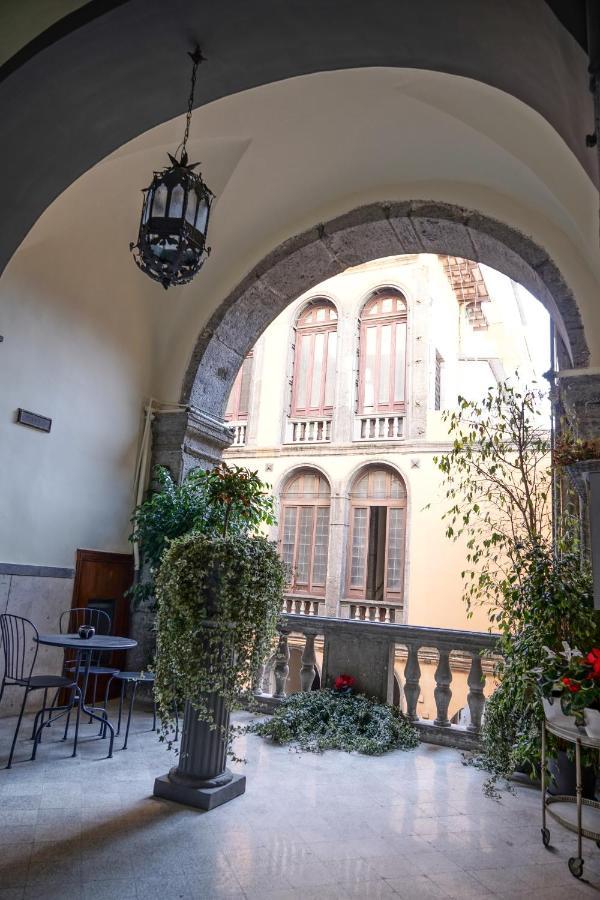 Bed and Breakfast Dimora Donna Elena Nápoles Exterior foto