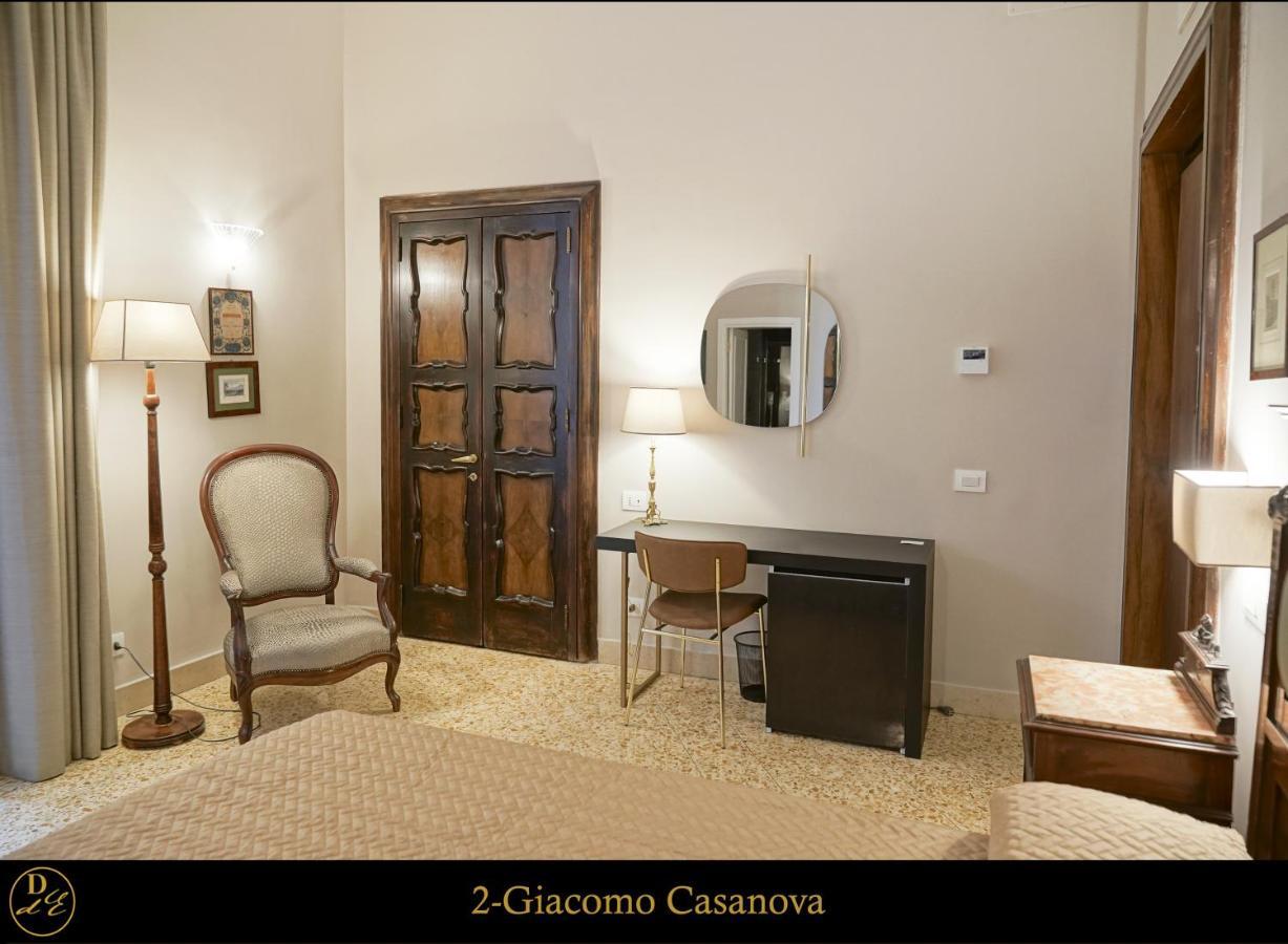 Bed and Breakfast Dimora Donna Elena Nápoles Exterior foto